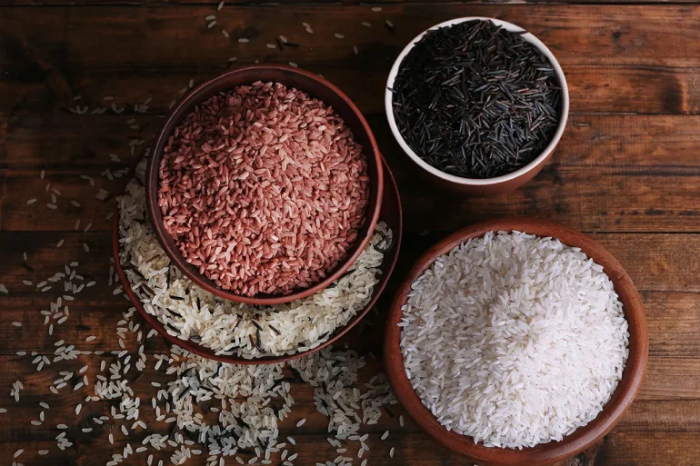 Vrste pirinča - beli, integralni, crveni i crni